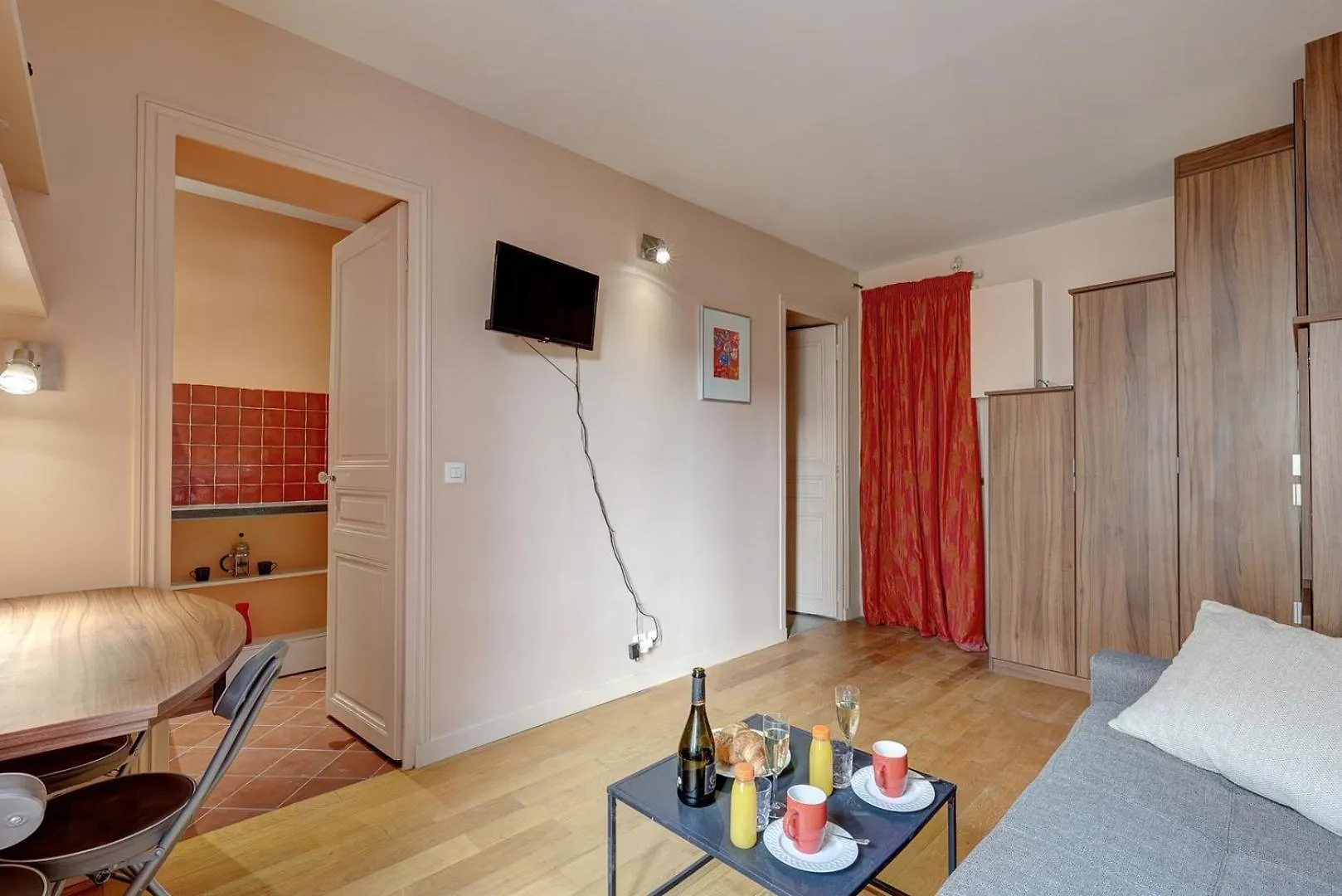 578 Suite Batiot - Superbe Appartement A Paris